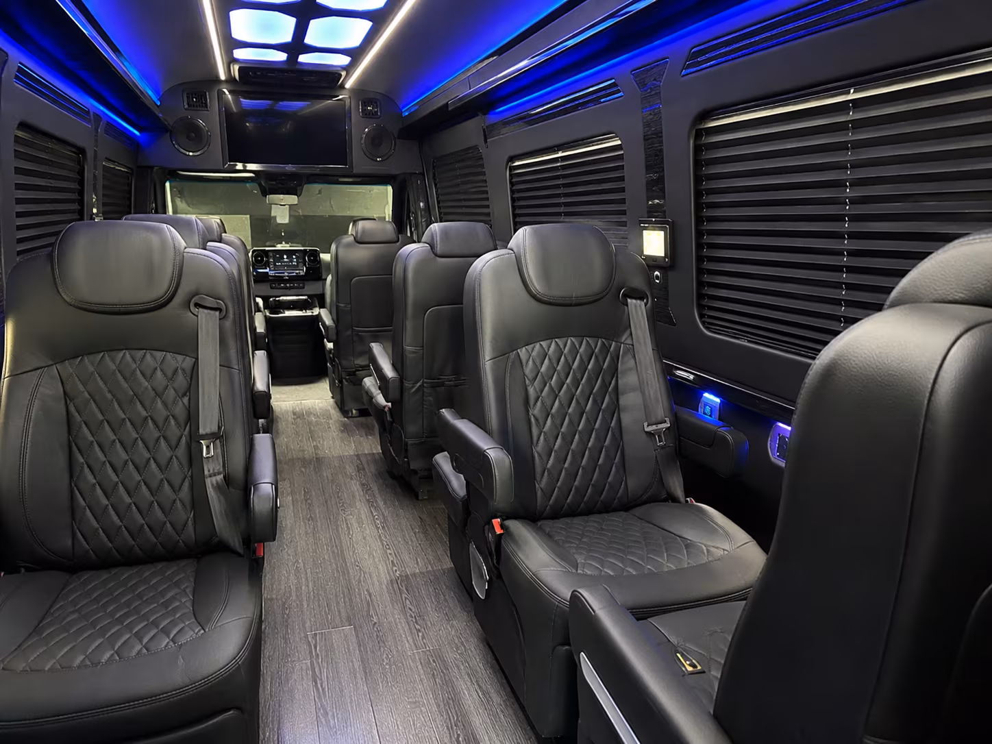 book group transportation for your next corporate event 4