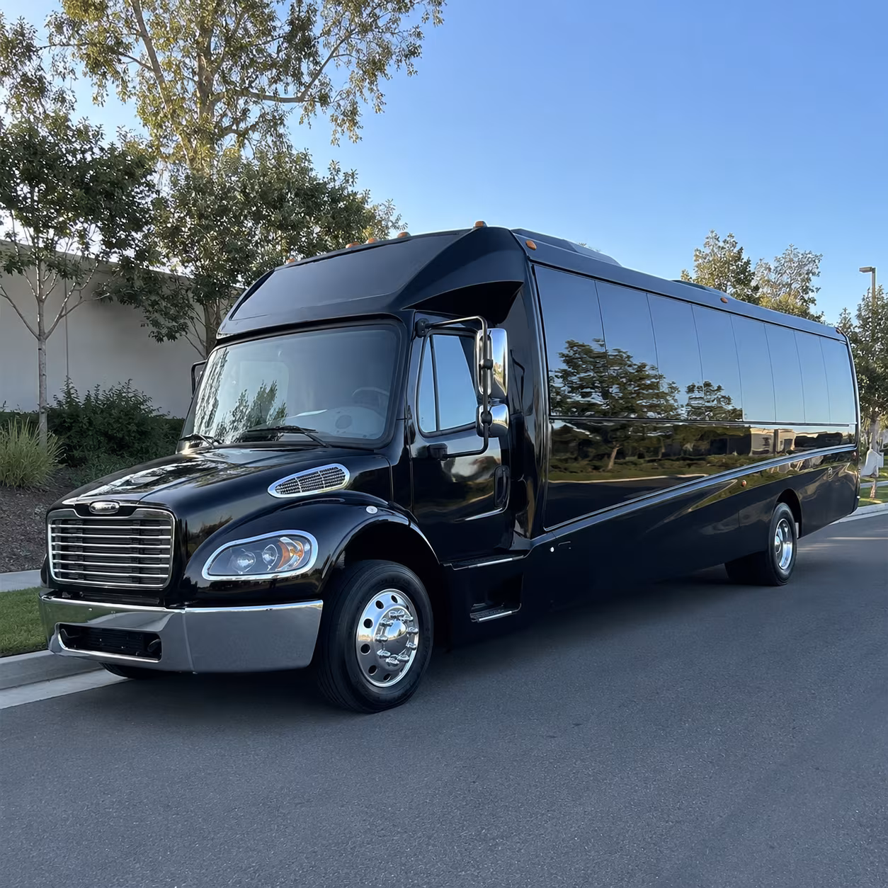 somerville 30 passenger minibus