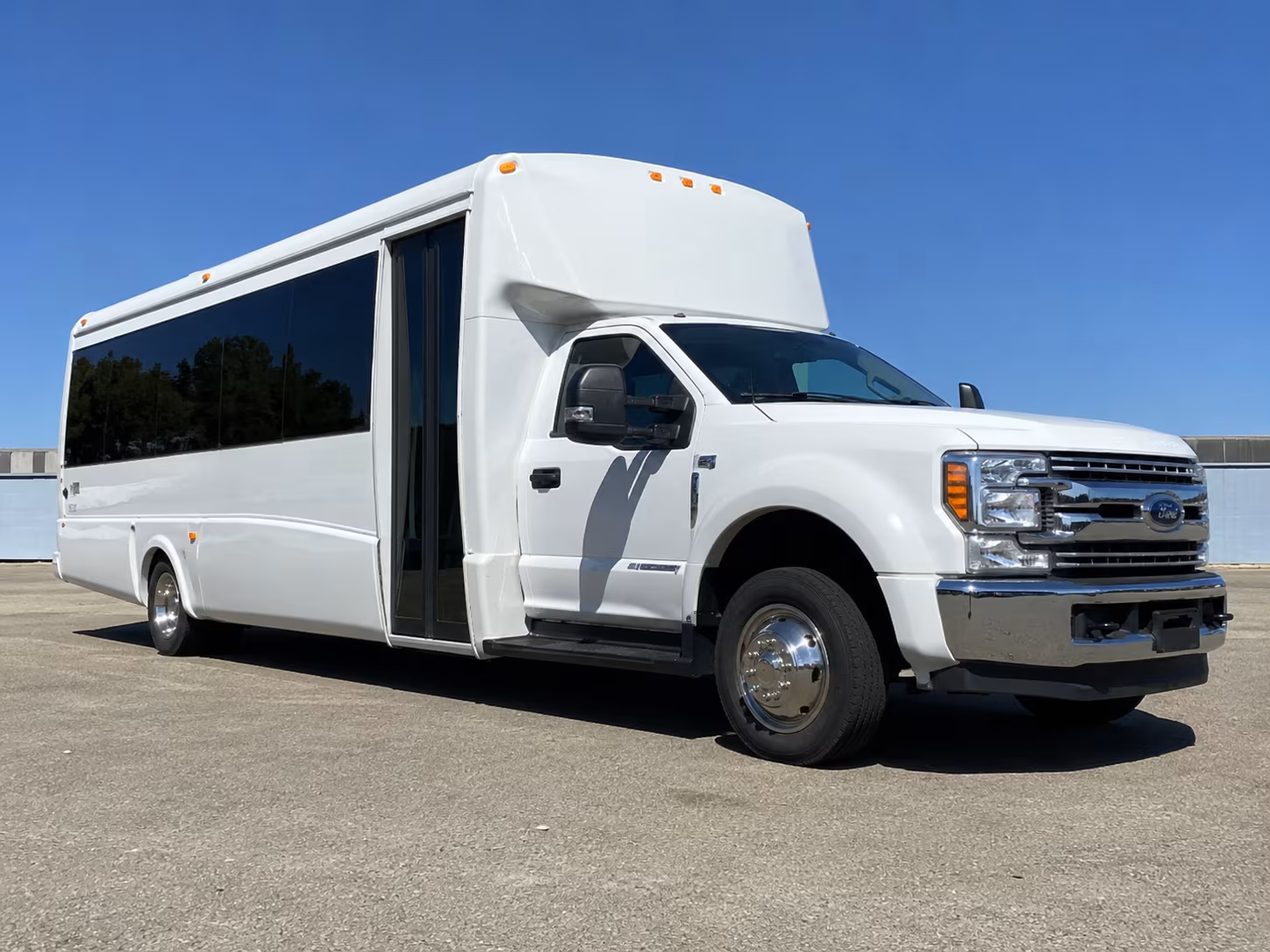 wedding and celebration buses for somerville events